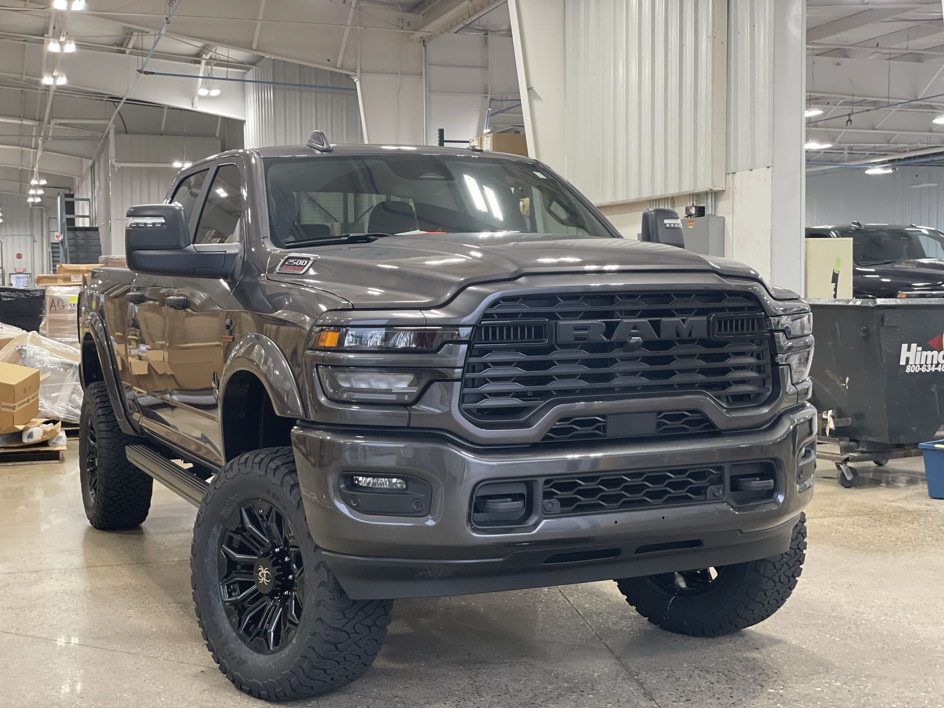 Vehicle Image 10