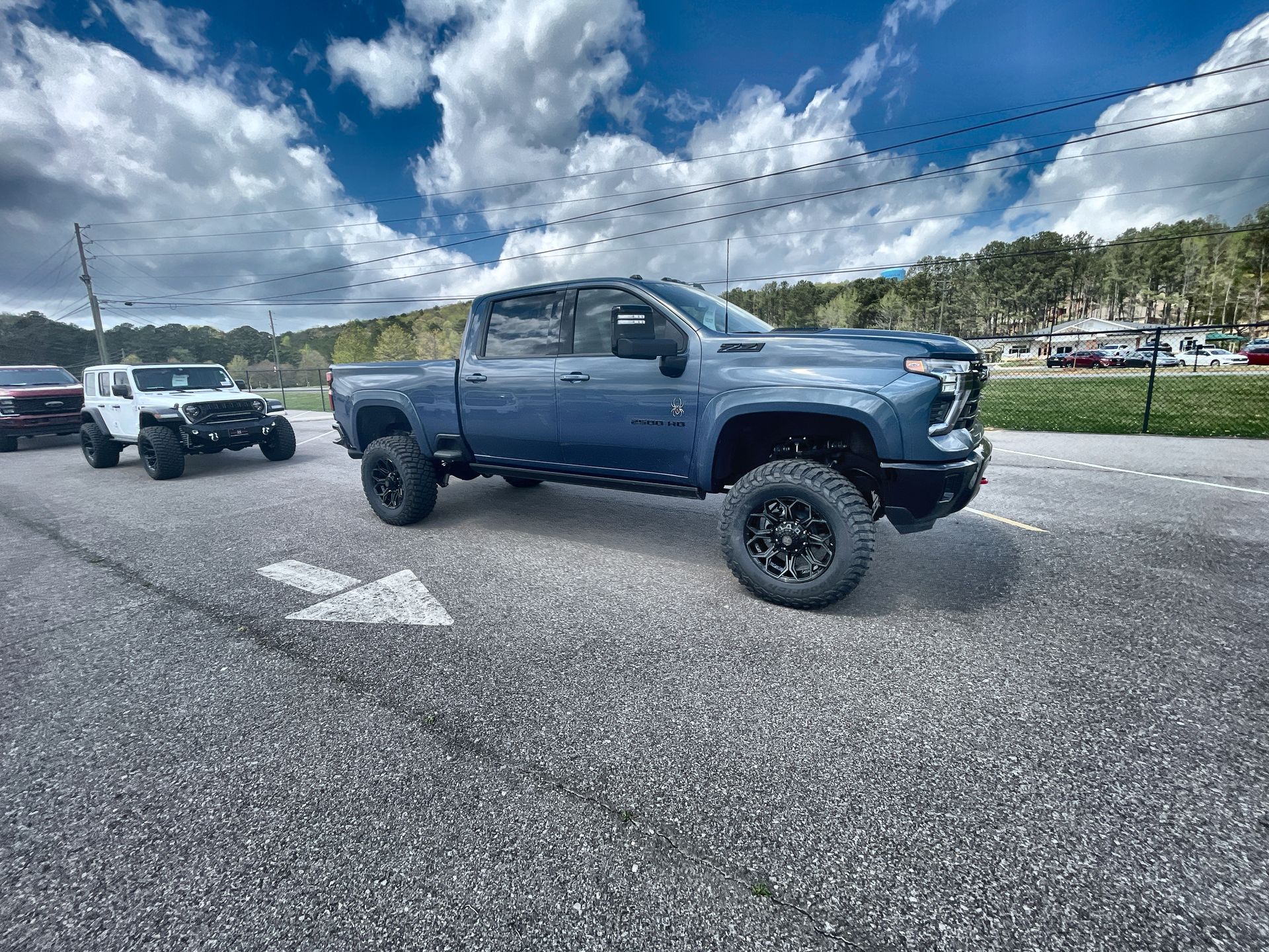 Vehicle Image 10