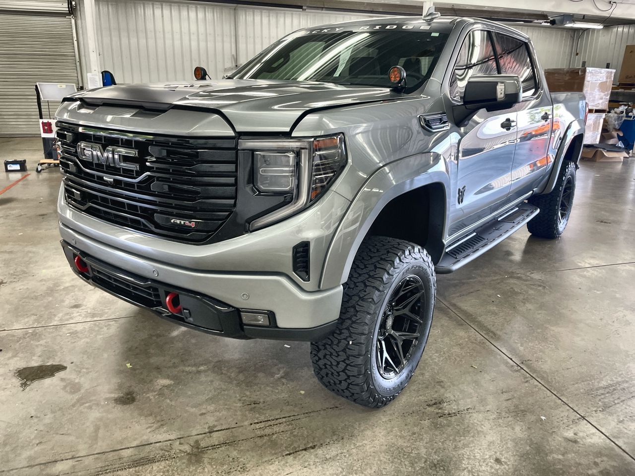 Vehicle Image 10
