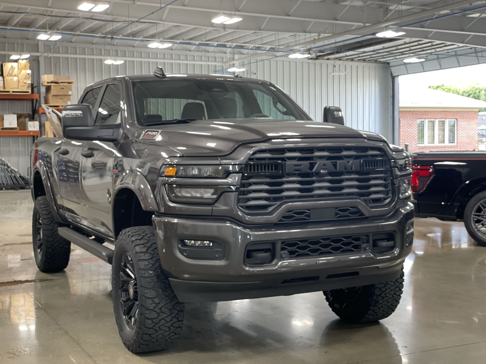 Vehicle Image 10