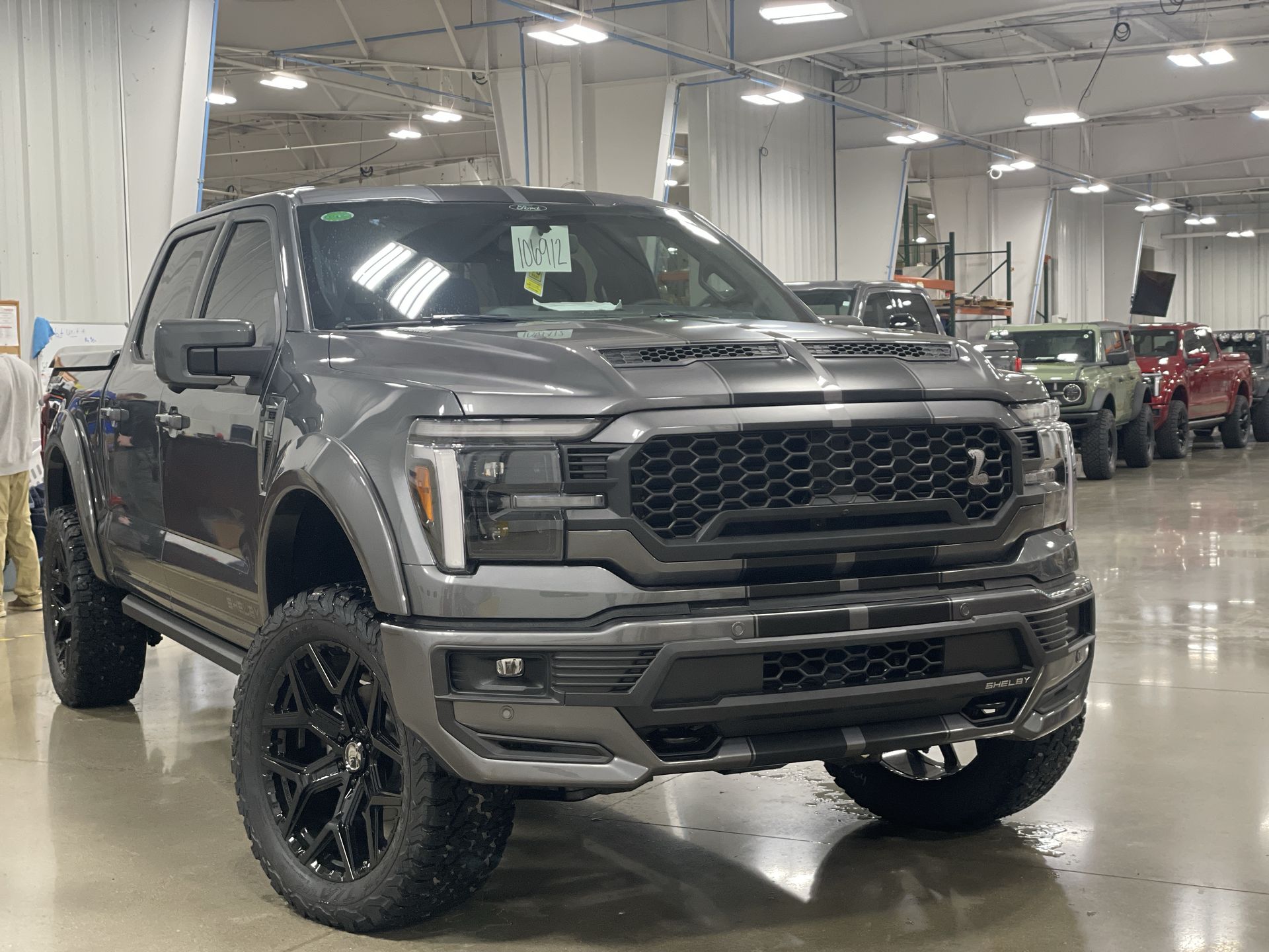 Vehicle Image 10