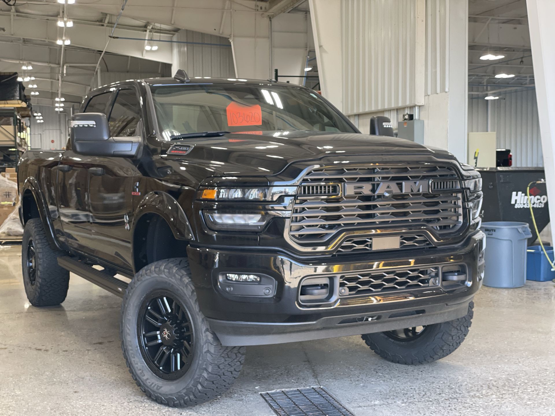 Vehicle Image 10