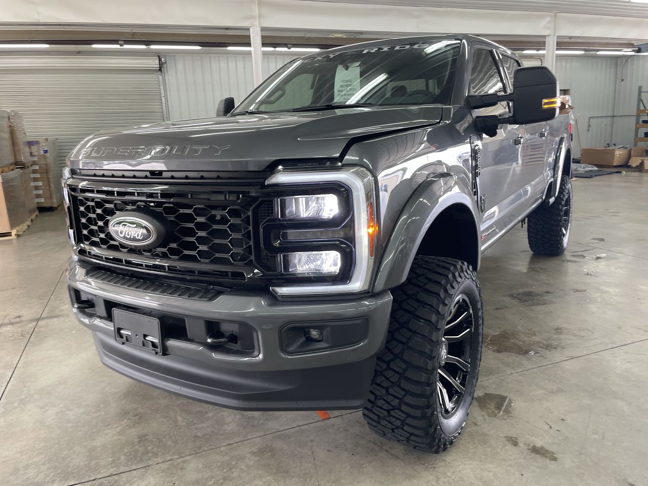 Vehicle Image 10