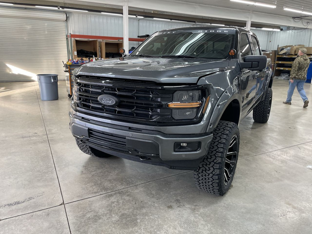 Vehicle Image 10