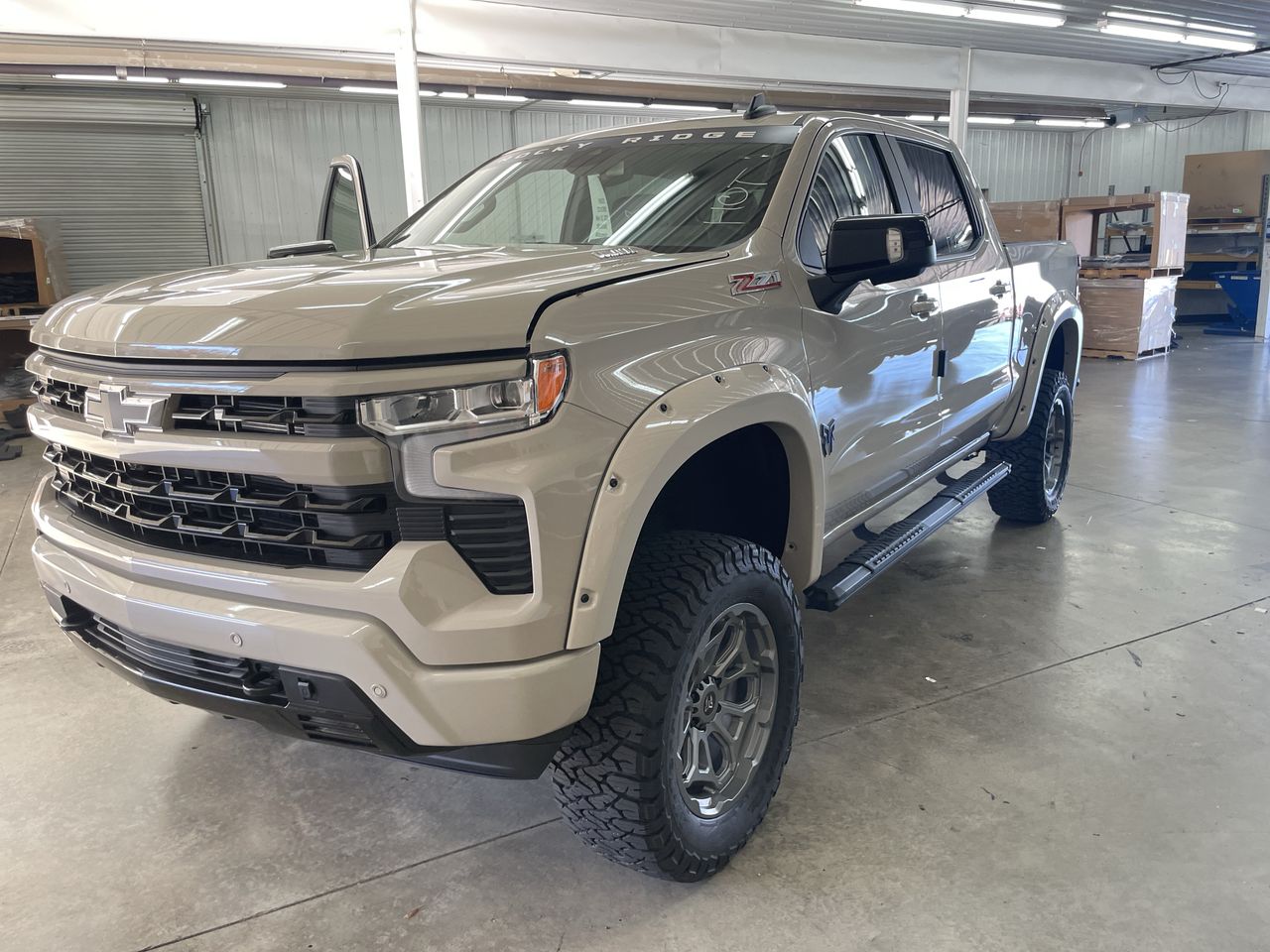 Vehicle Image 10