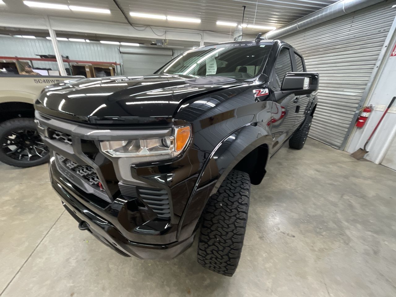 Vehicle Image 10