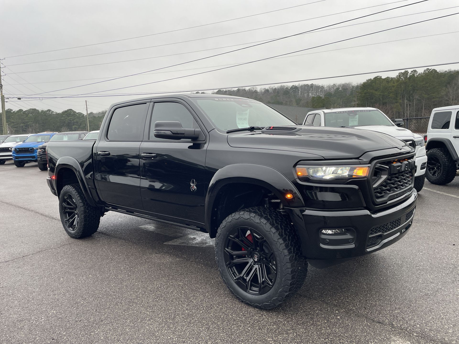 Vehicle Image 10