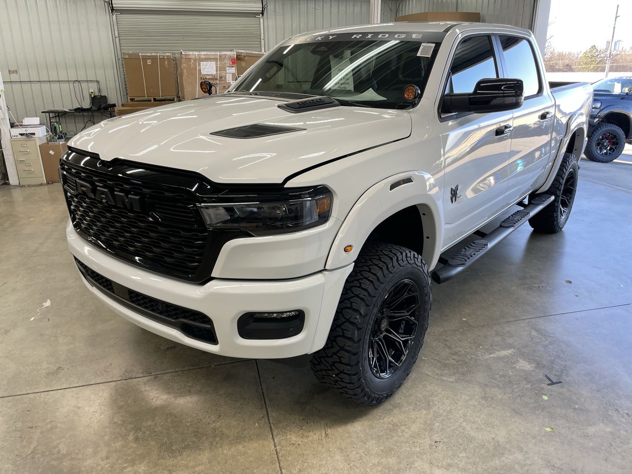 Vehicle Image 10