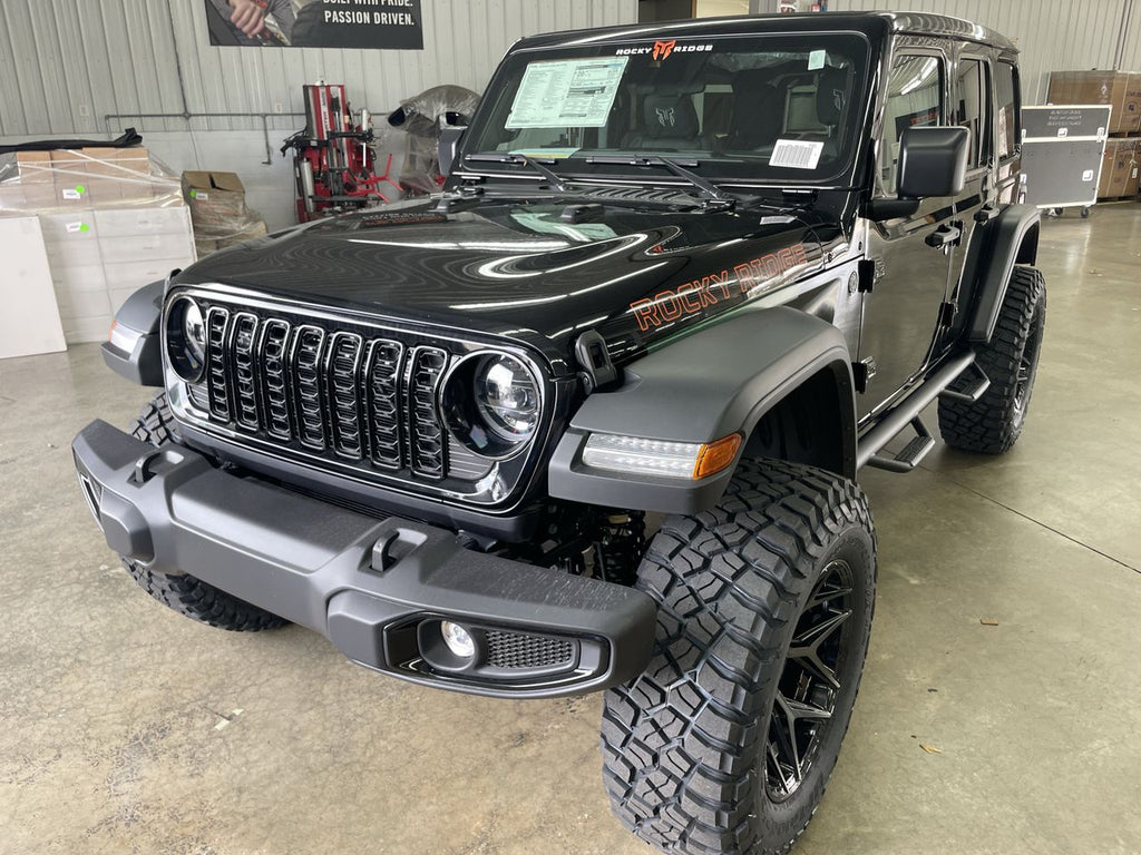 Vehicle Image 10