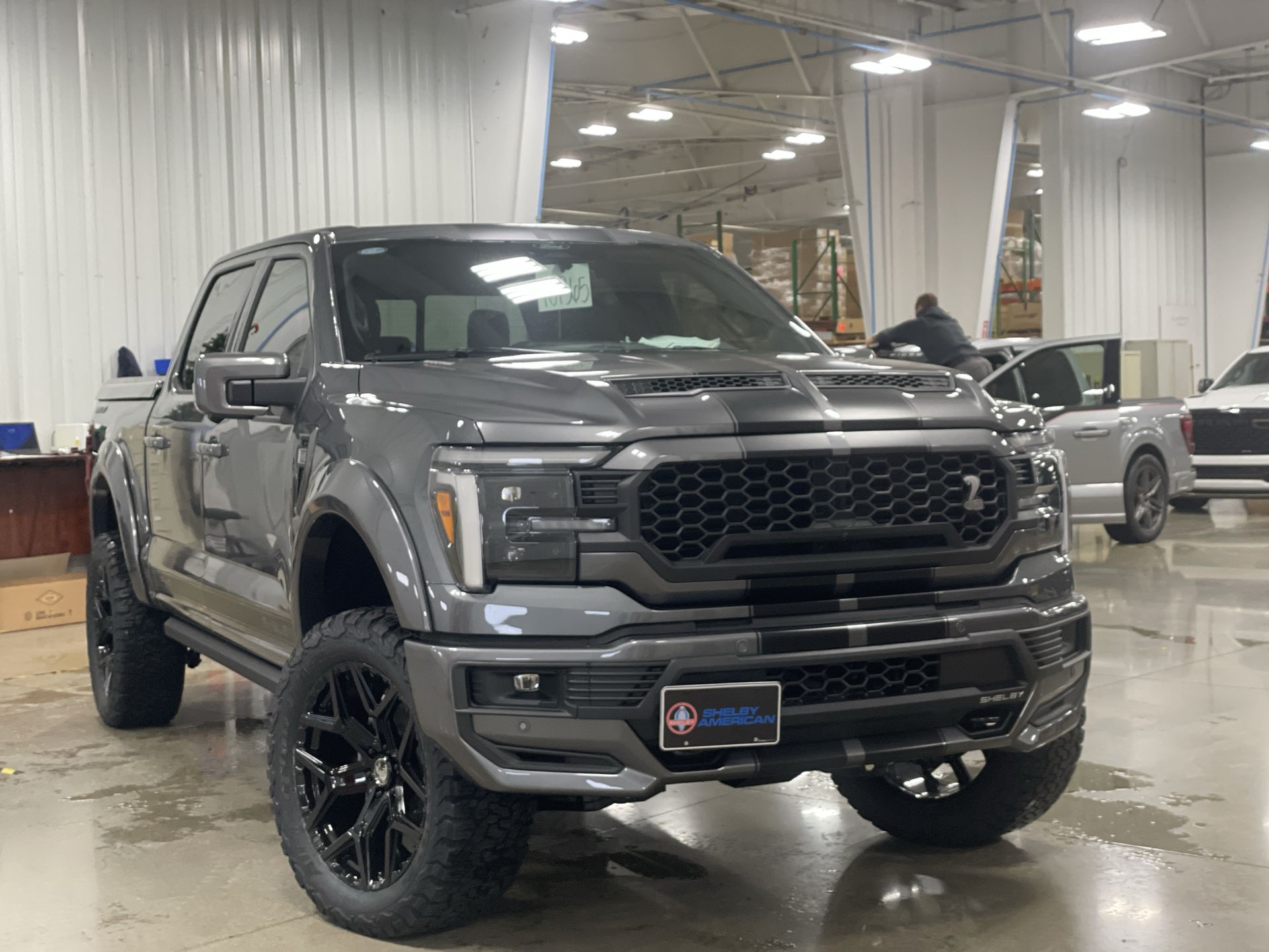 Vehicle Image 10