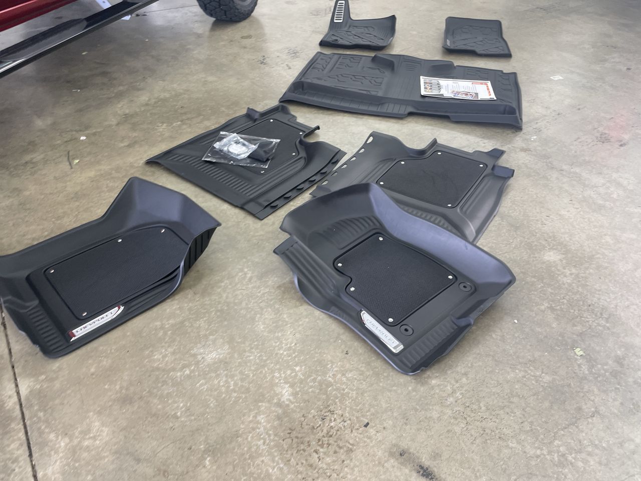 Vehicle Image 9