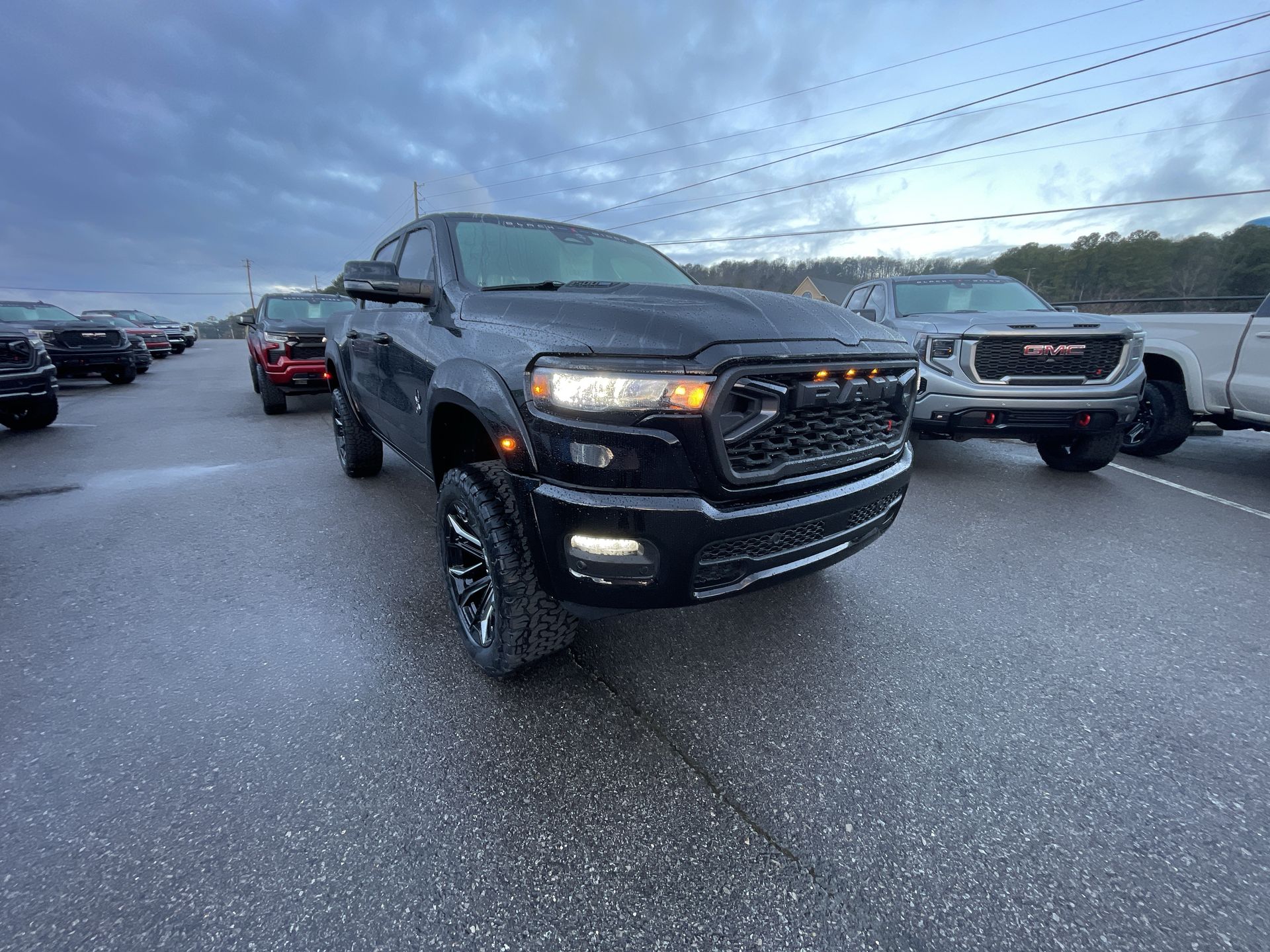 Vehicle Image 10