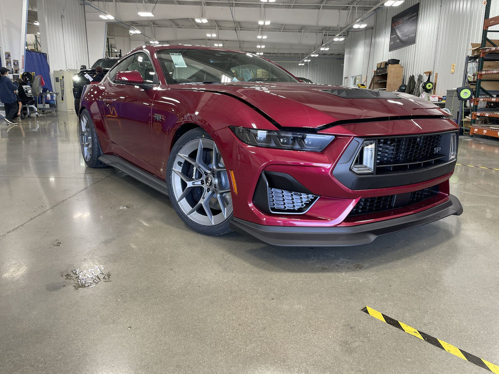 Vehicle Image 10