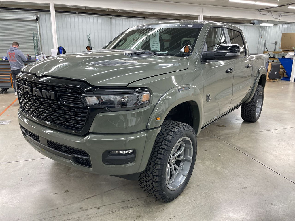 Vehicle Image 10