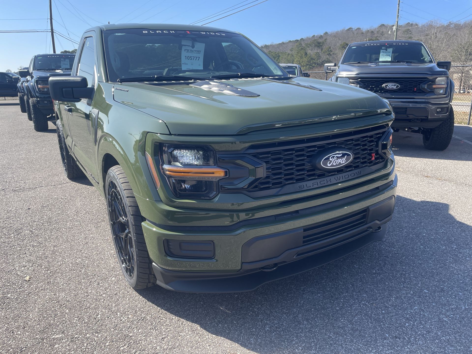 Vehicle Image 10