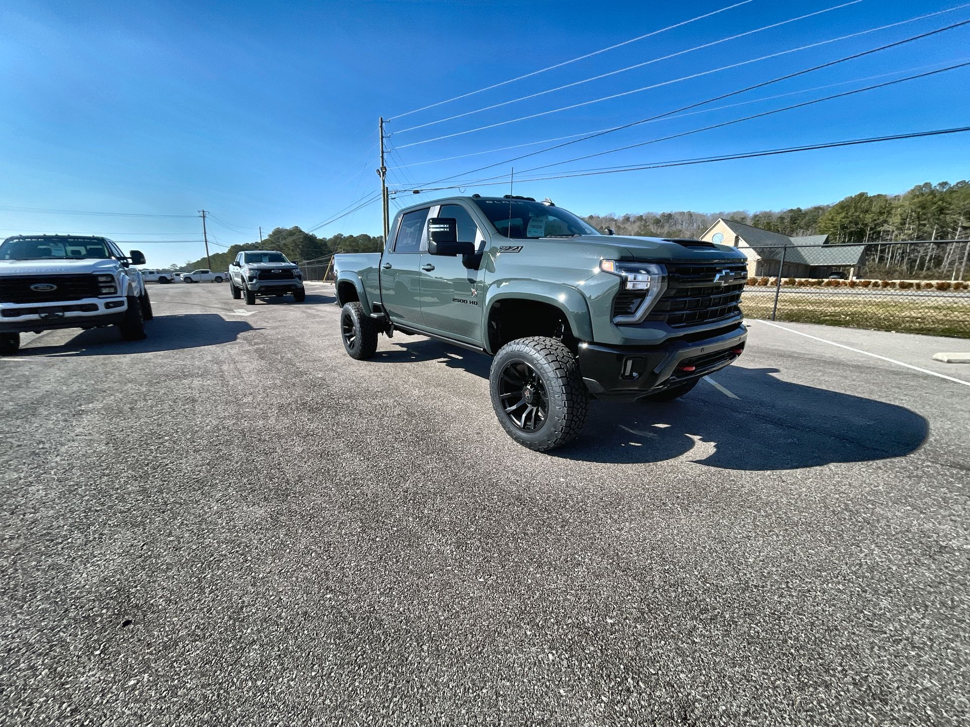Vehicle Image 10