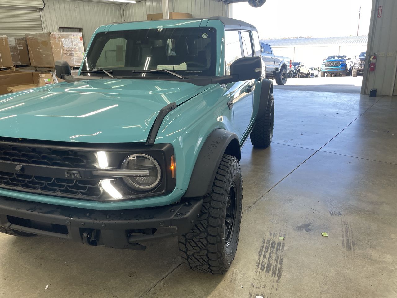 Vehicle Image 10