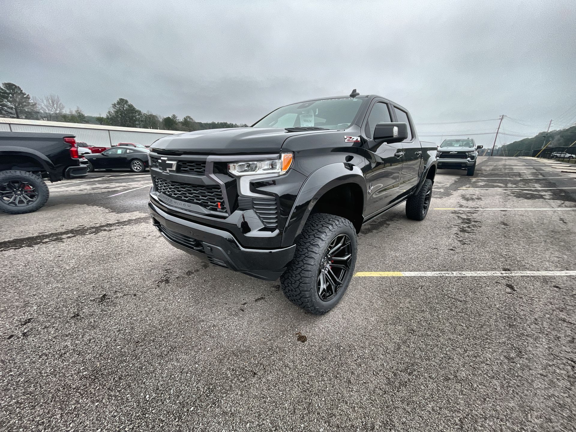 Vehicle Image 10