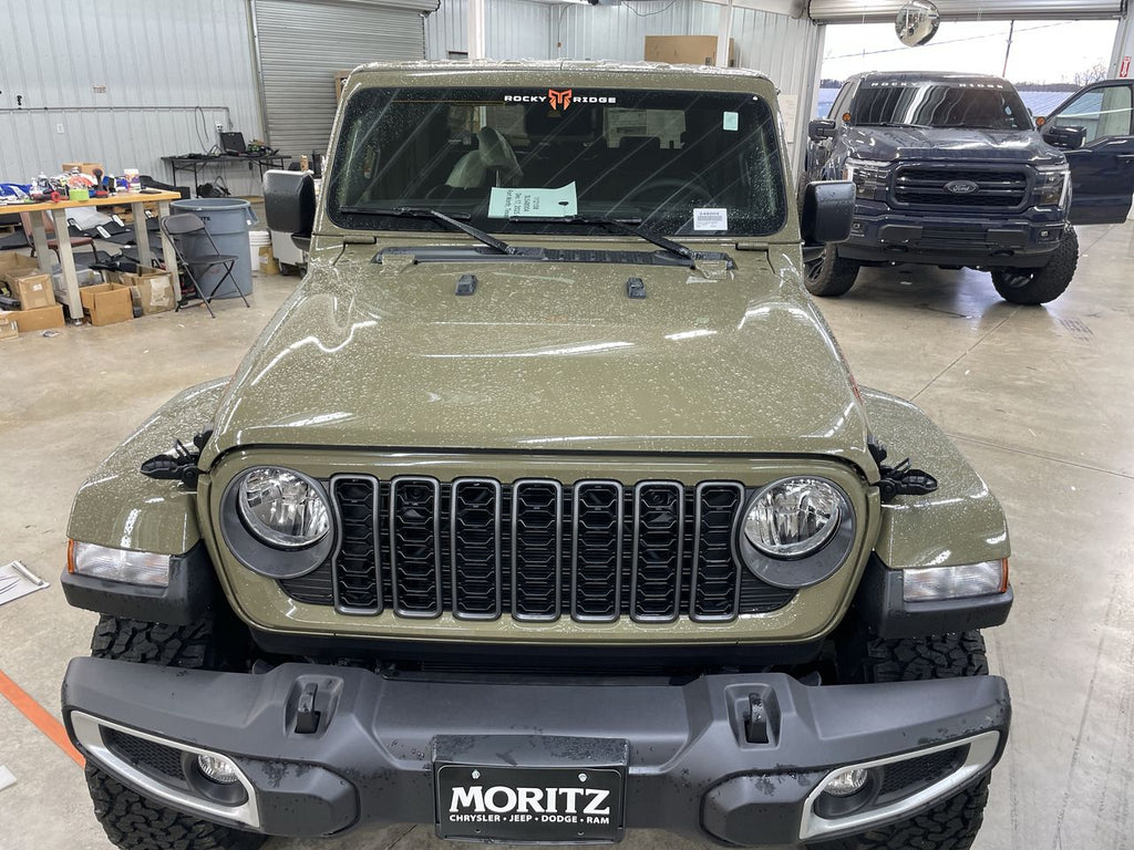 Vehicle Image 8
