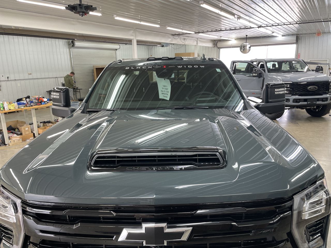 Vehicle Image 10