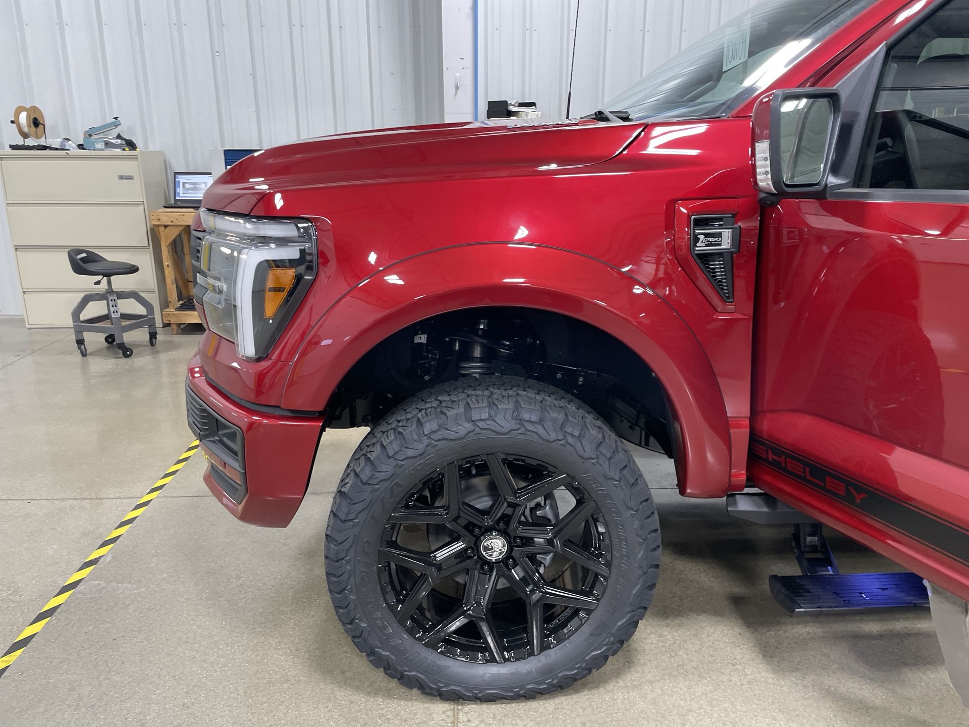 Vehicle Image 6