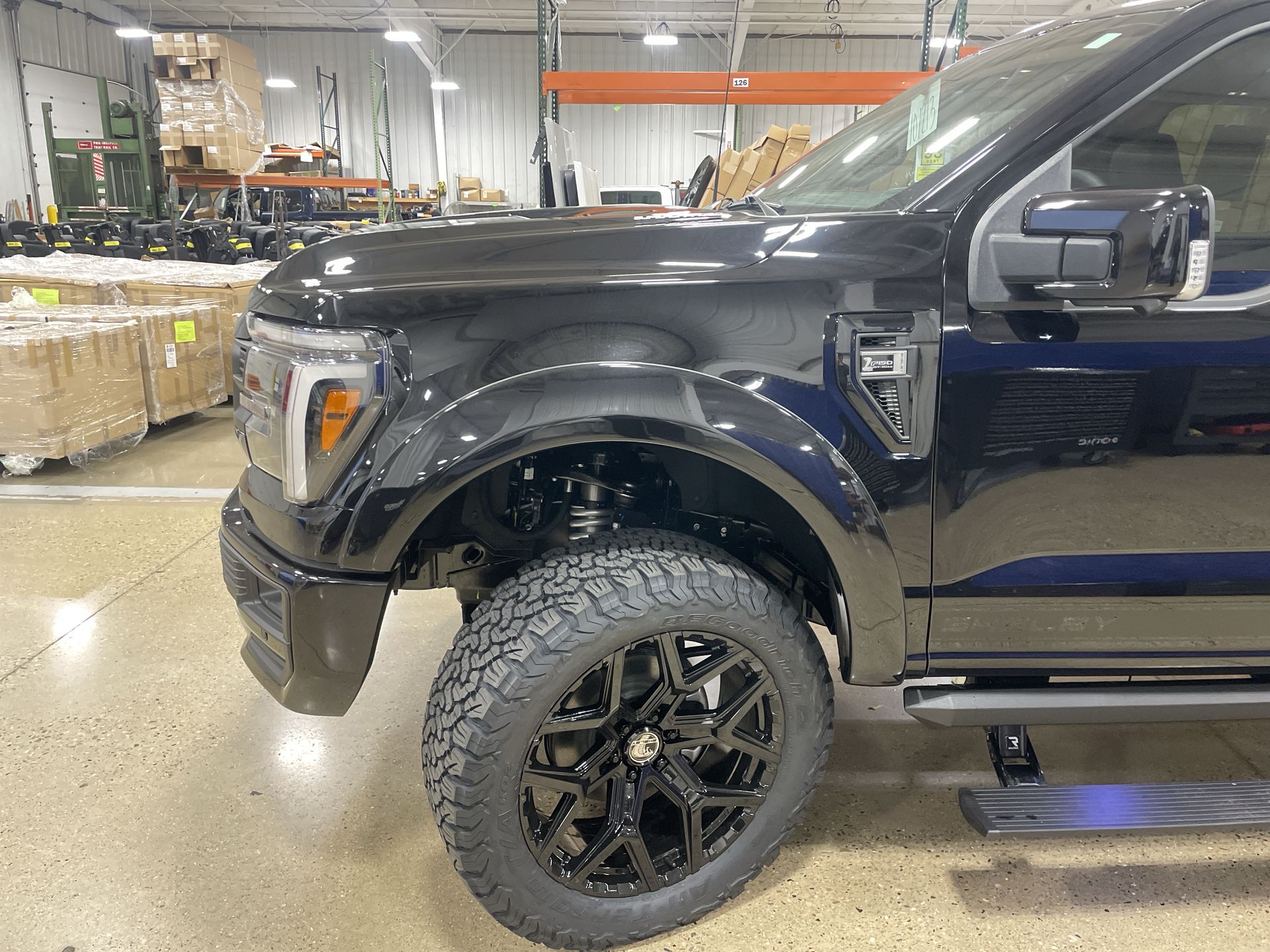Vehicle Image 6