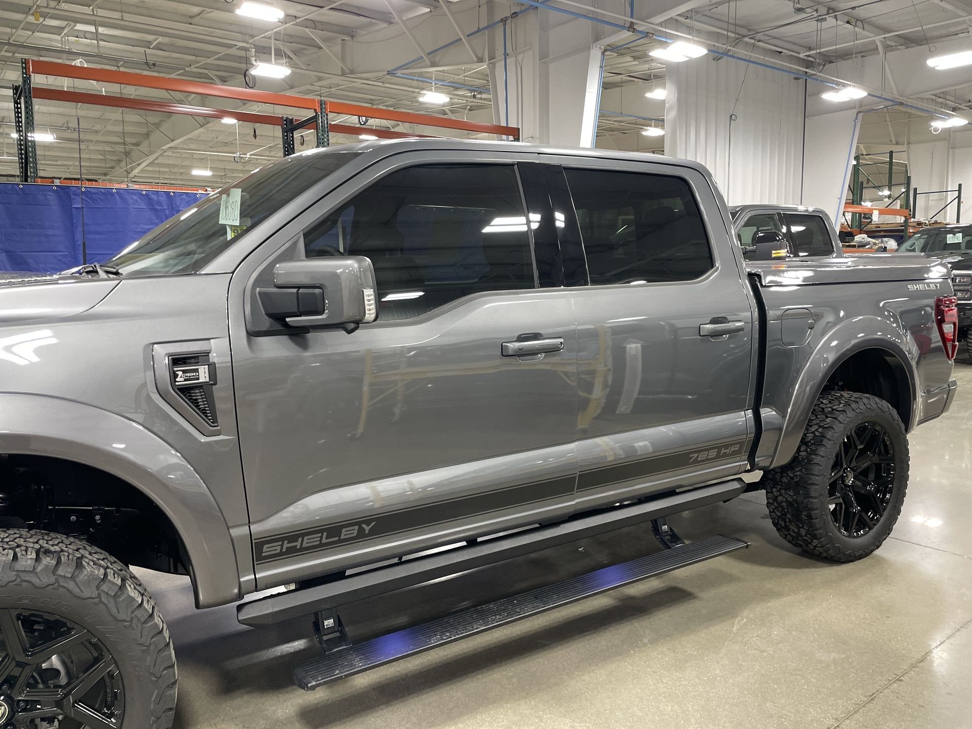 Vehicle Image 7