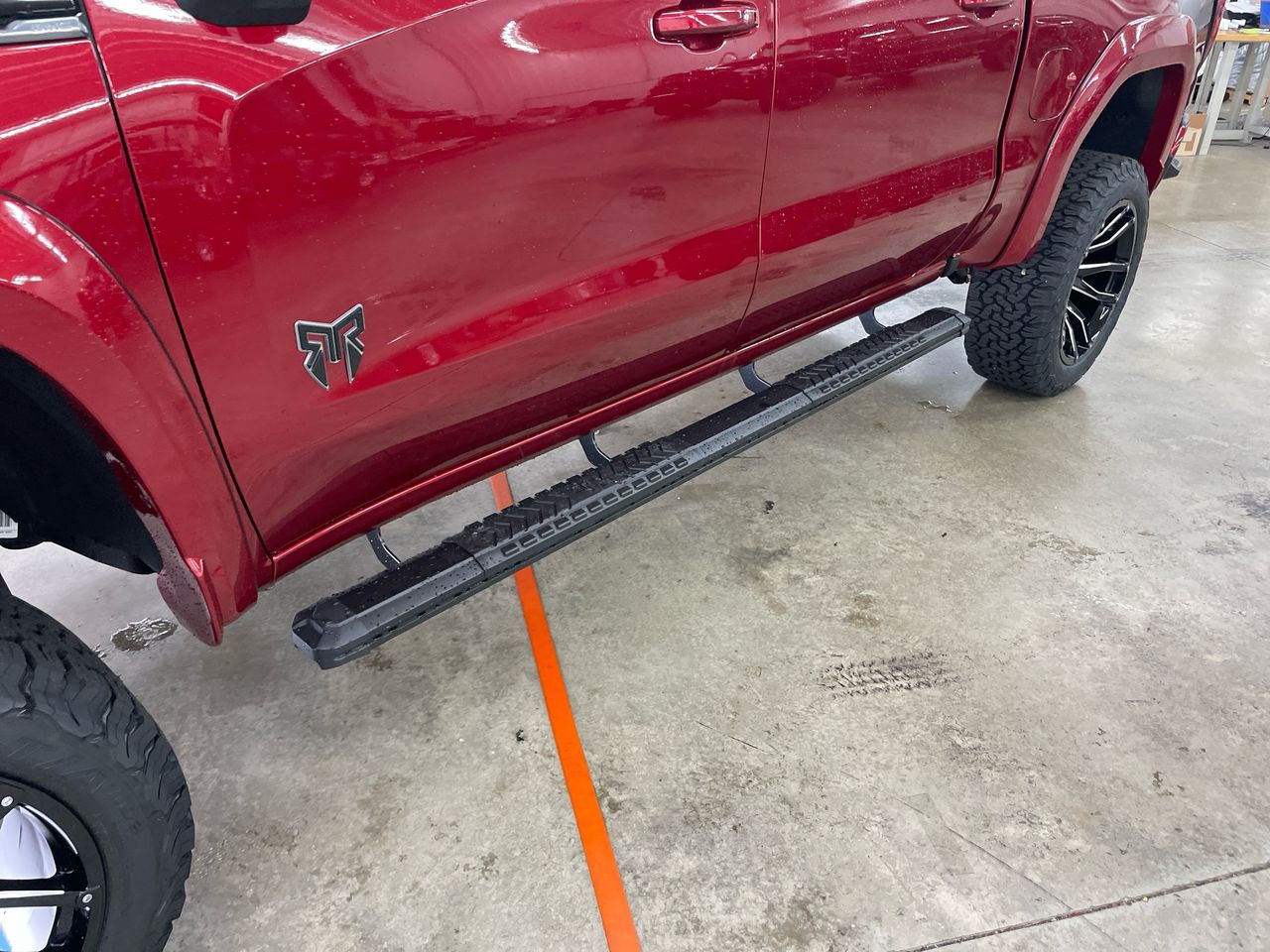 Vehicle Image 9