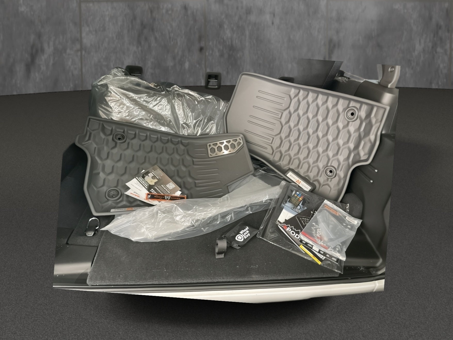 Vehicle Image 10