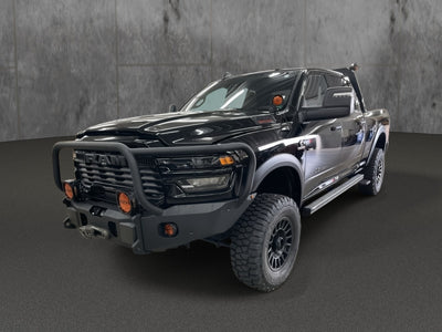 2025 2500 4x4 AgWagon Premium Lifted Truck