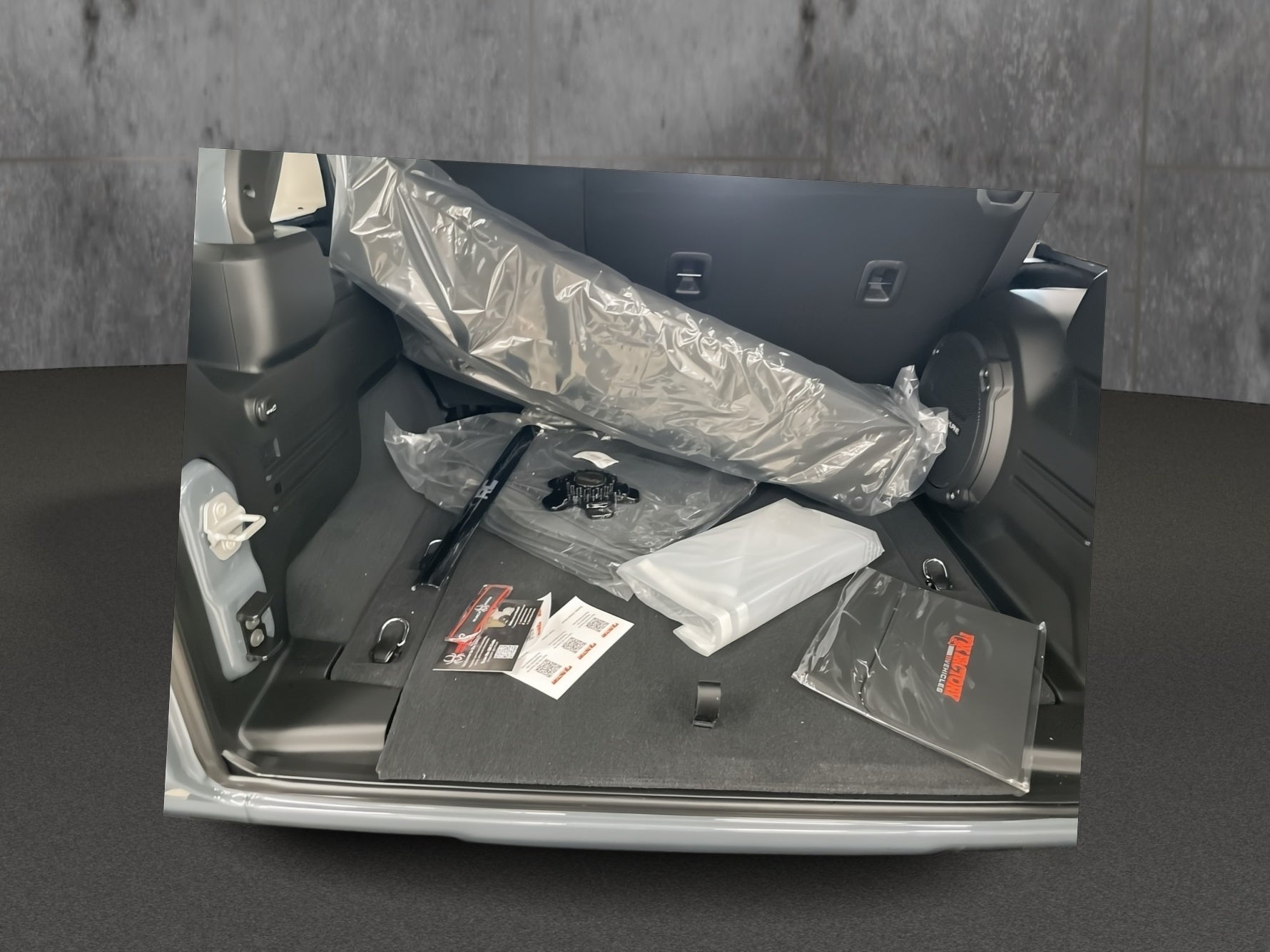 Vehicle Image 10