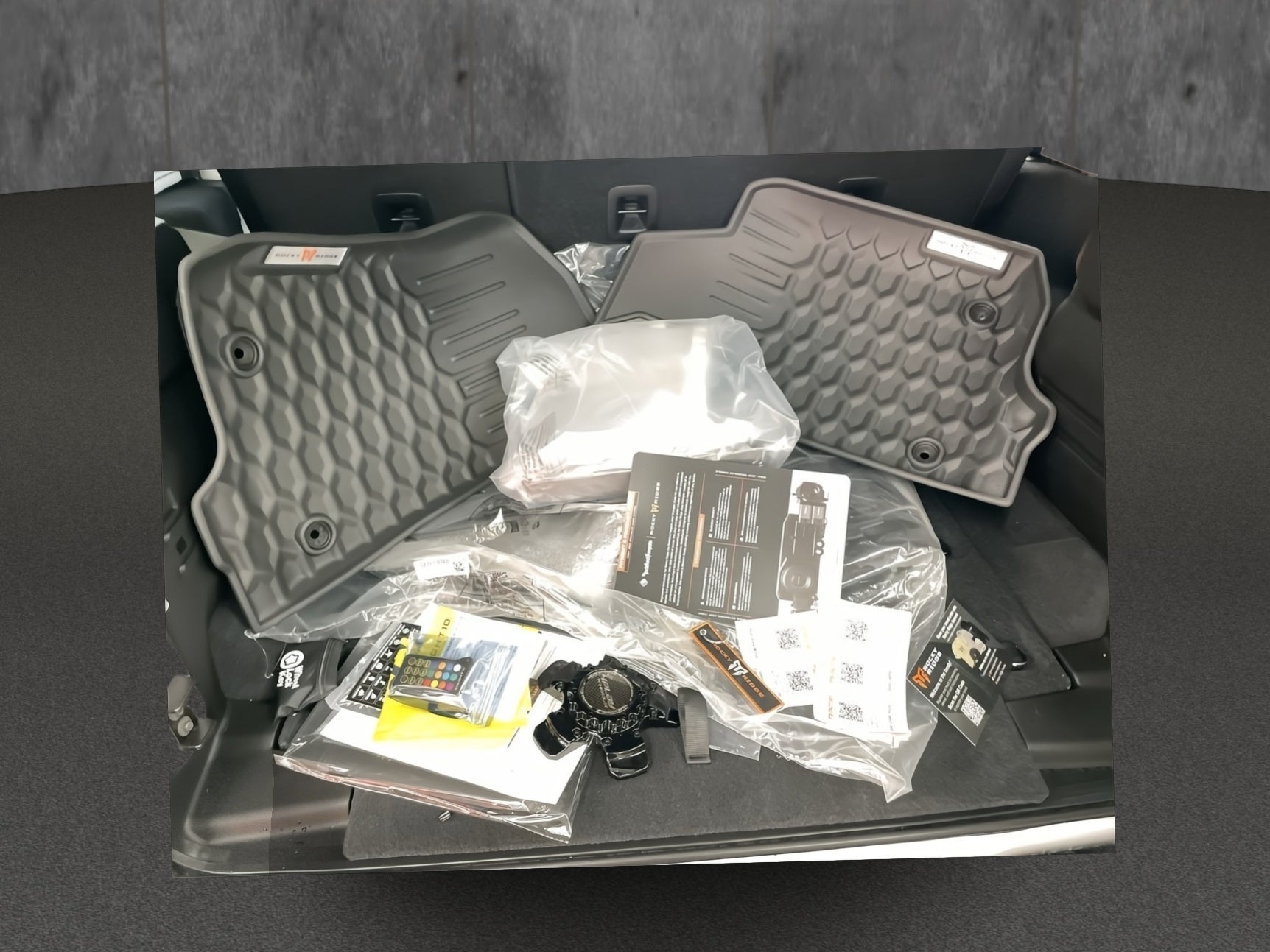 Vehicle Image 10